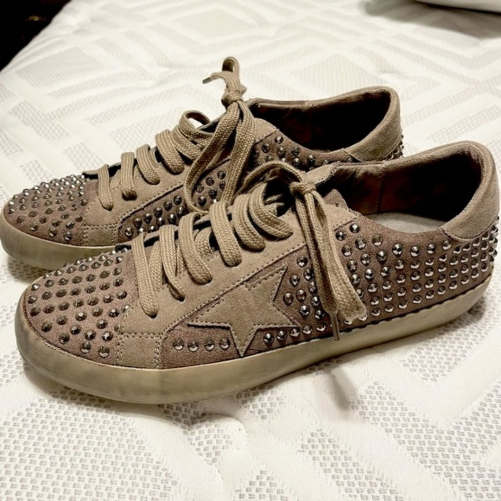 NEW Shu Shop Rock Star Sneakers Taupe